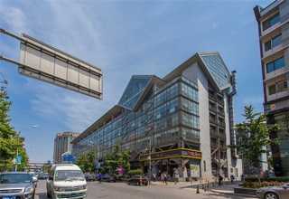 湖州铝木隐形门加盟